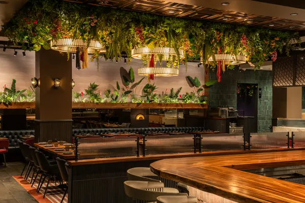 Limon_InteriorBar