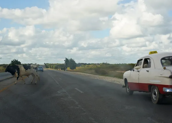 Travel obstacles, Cuba