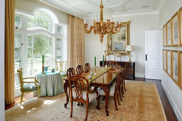 01_DiningRoom